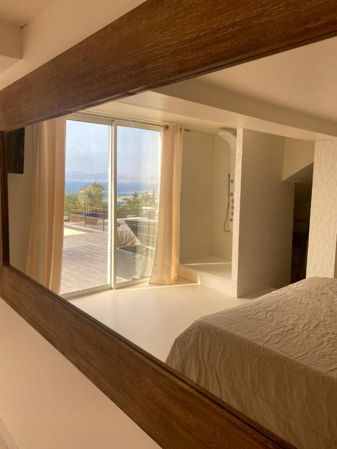 Les Suites Love 3 Spa Vue Mer Piscine Marsiglia Esterno foto