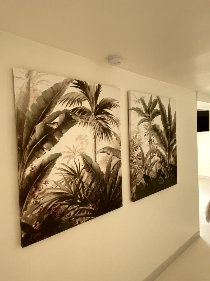 Les Suites Love 3 Spa Vue Mer Piscine Marsiglia Esterno foto