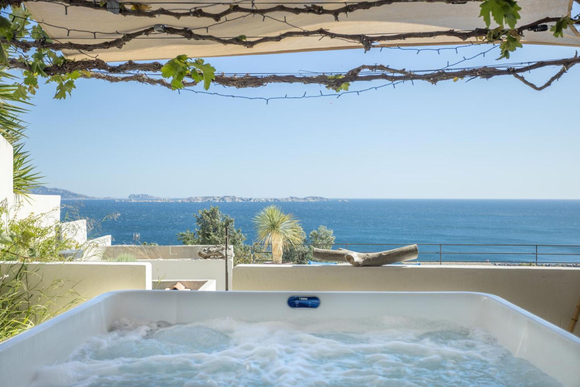 Les Suites Love 3 Spa Vue Mer Piscine Marsiglia Esterno foto